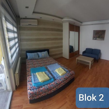 Appartement Apartman Blok à Belgrade Extérieur photo