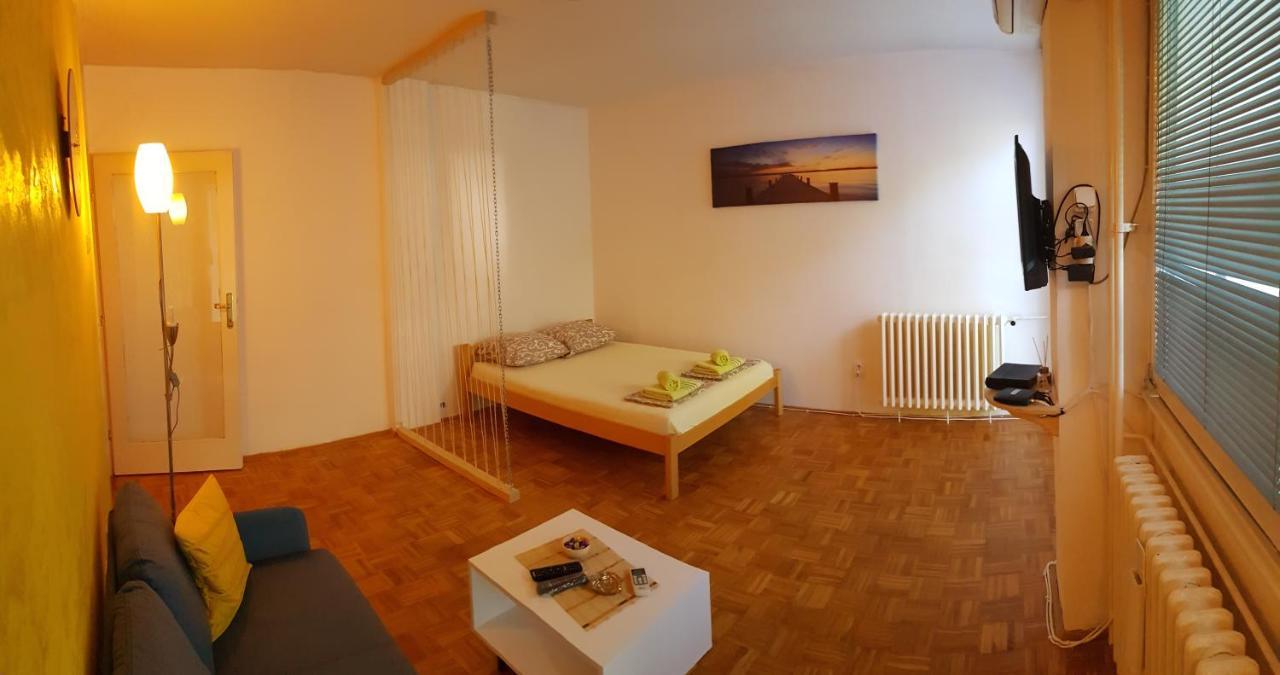 Appartement Apartman Blok à Belgrade Extérieur photo