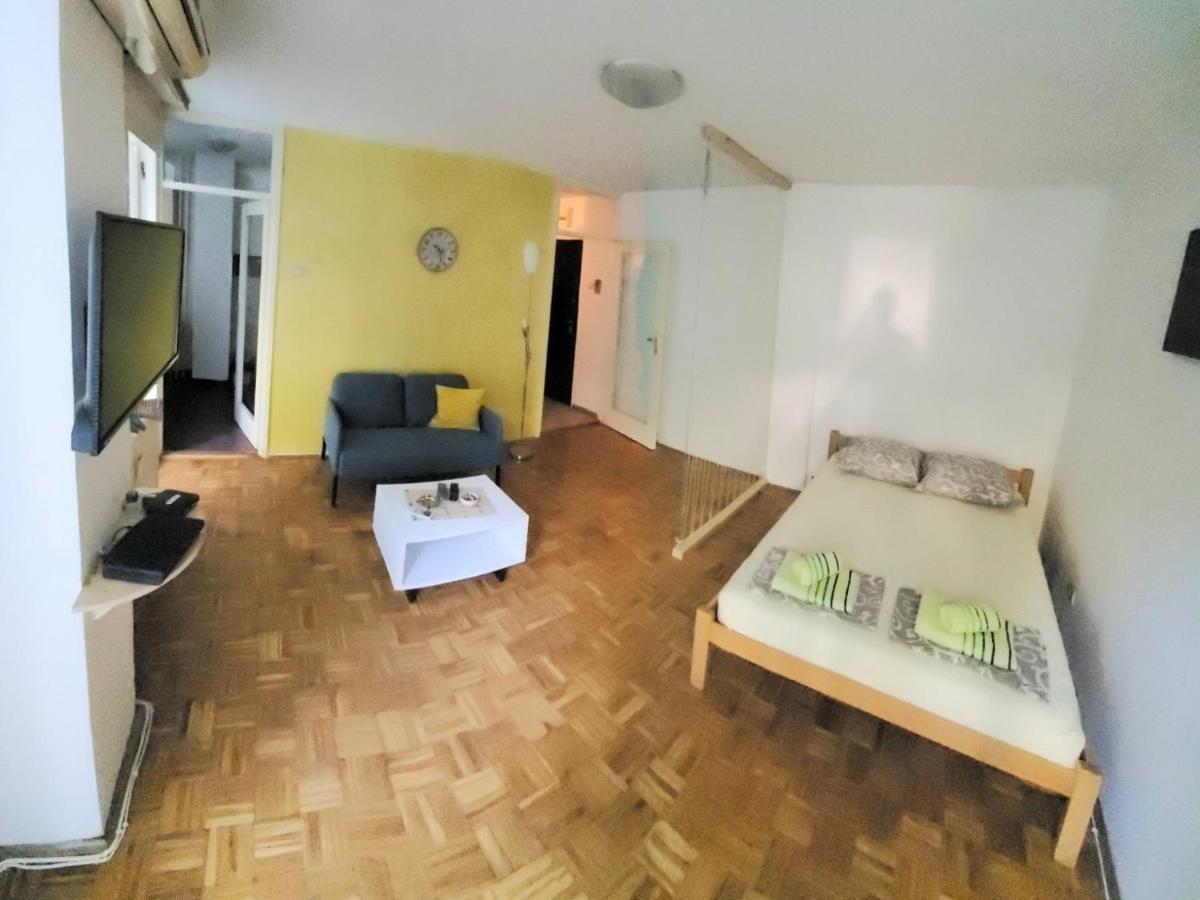Appartement Apartman Blok à Belgrade Extérieur photo