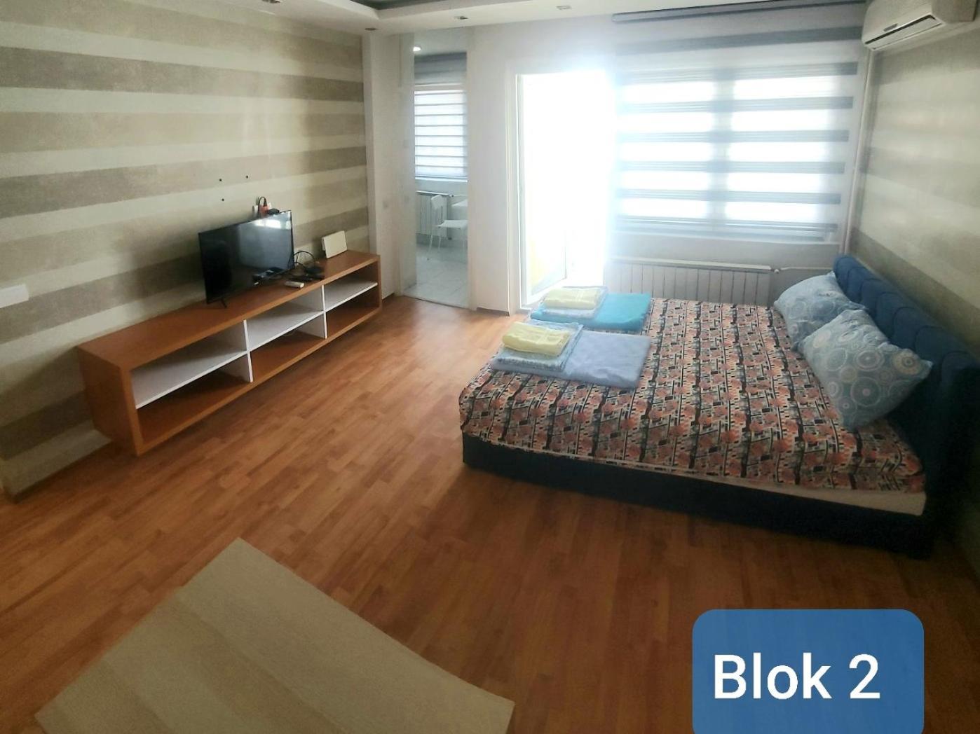 Appartement Apartman Blok à Belgrade Extérieur photo